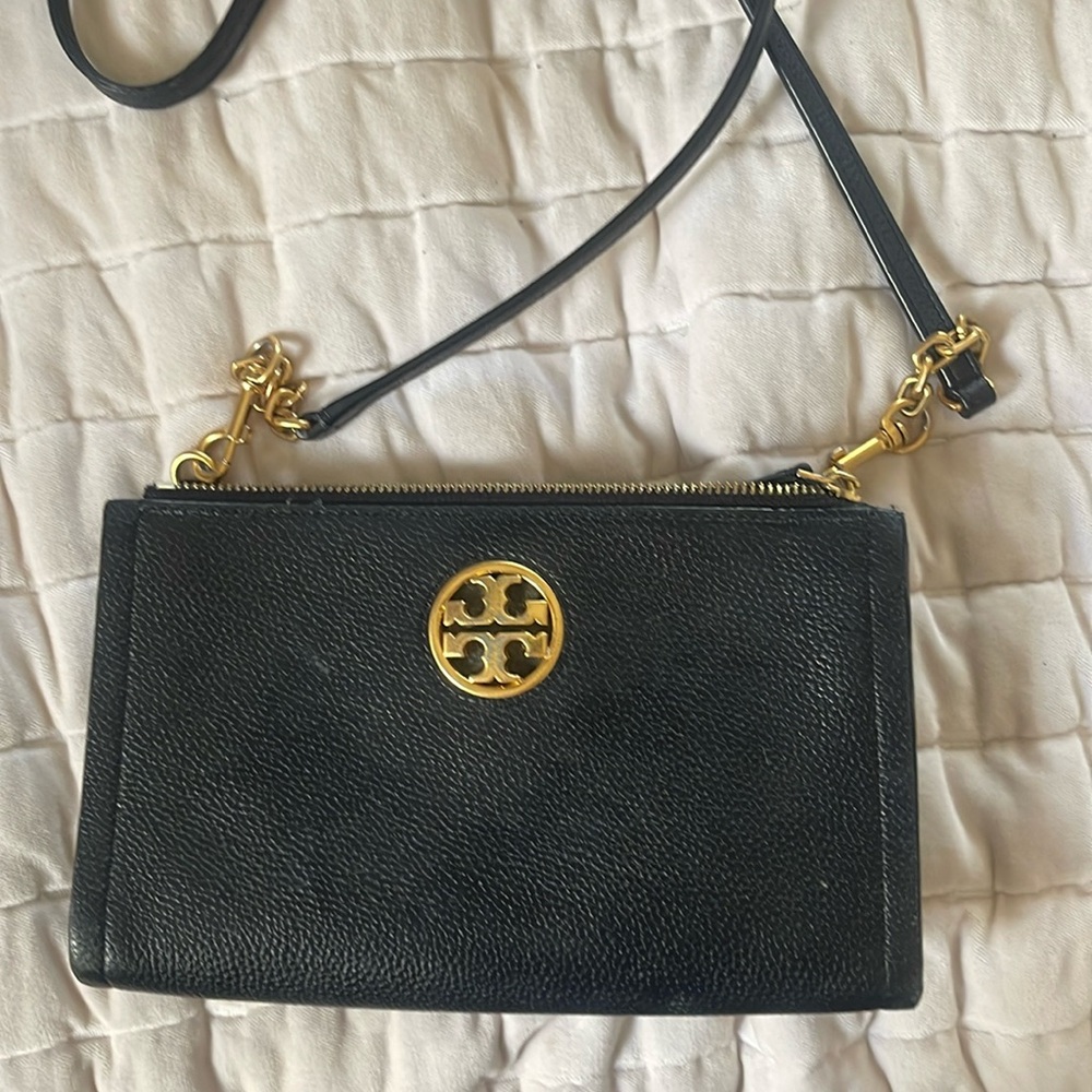 Tory Black crossbody